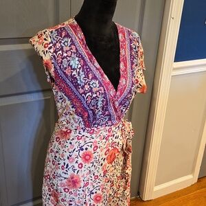 NWT floral maxi dress size large.